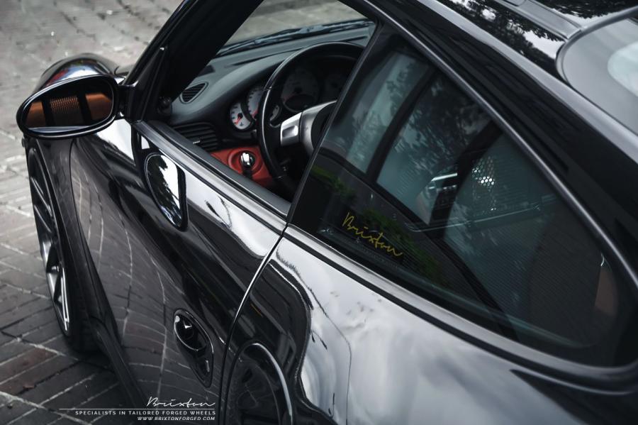 Детали экстерьера Porsche 911 Turbo by ReinART Design 2015 года  (фото 11 из 17)